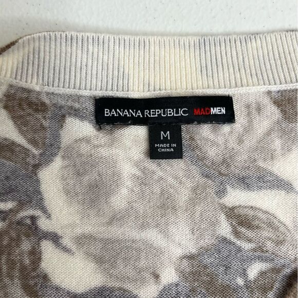 Banana Republic Mad Men Rose Button Up Cardigan Oxide Grey Neutrals Women Medium - Picture 7 of 13